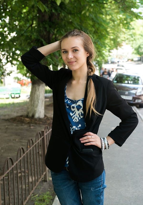 Гульнара, 18